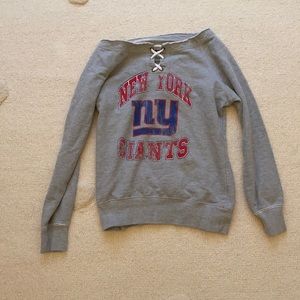 New York Giants sweatshirt